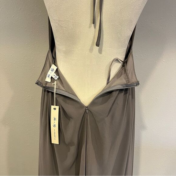 Elegant Gray Halter Maxi Dress with sequins details - Picture 8 of 14